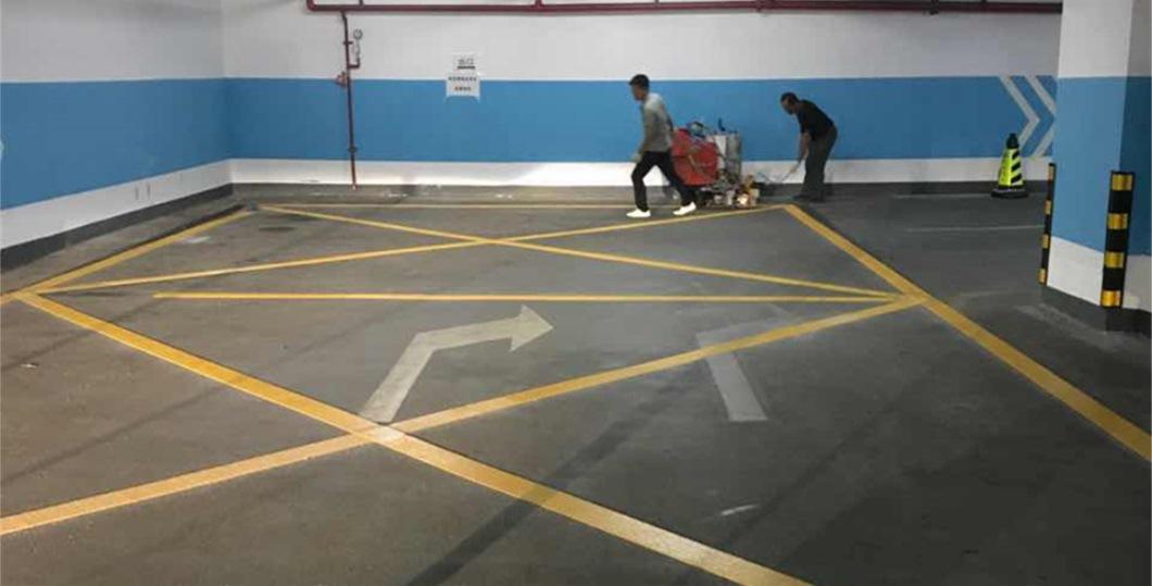 通道口禁停網格劃線